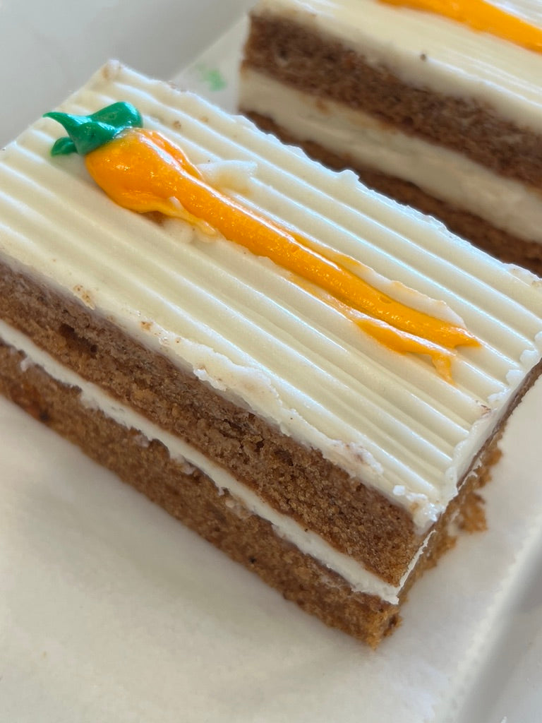CARROT CAKE BAR