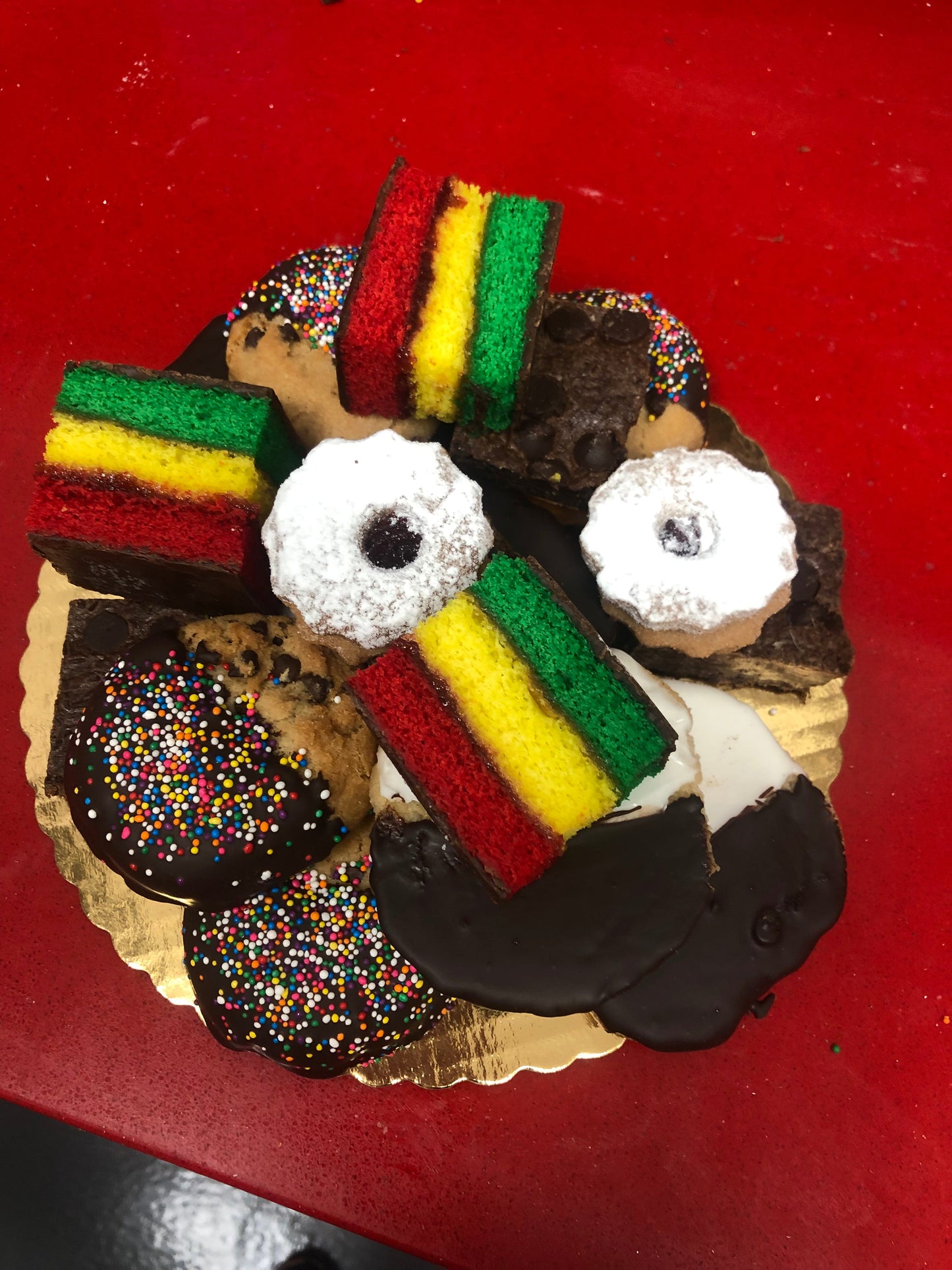 ASSORTED COOKIE PLATTER