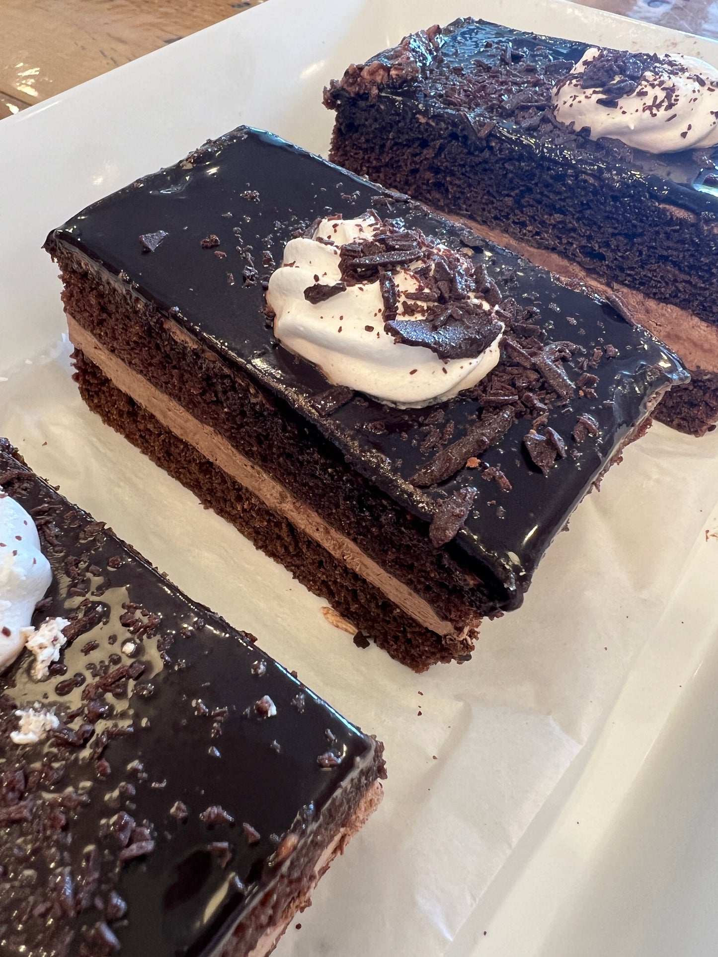 CHOCOLATE MOUSSE CAKE BAR- W